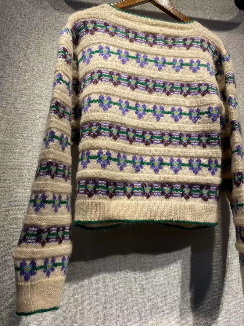 Sieviešu retro ziedu žakarda trikotāžas jaciņa dāmu apvalks ar pogu V veida kakla vilnas maisījuma džemperis ar garām piedurknēm, vienrindas trikotāžas izstrādājumi