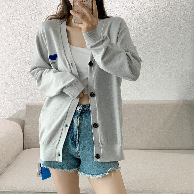 Korejska verzija visokokvalitetnog pletenog džempera za muškarce i žene široki gornji kaput s ljubavnim vezom za par s V-izrezom