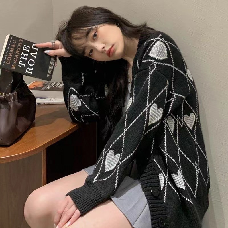 Sieviešu trikotāžas jaka Argyle sirds raksta žakarda džemperis ar garām piedurknēm mīlestības stila mētelis 2021. gada rudens un ziemas vintage korejiešu topi