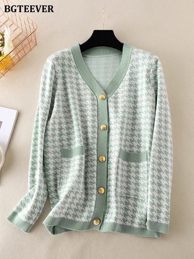 BGTEEVER Casual ριγέ ζακέτες με λαιμόκοψη V Γυναικείες πουλόβερ Φθινοπωρινά χειμερινά μακρυμάνικα φαρδιά πλεκτά γυναικεία ρούχα ανοιχτής βελονιάς
