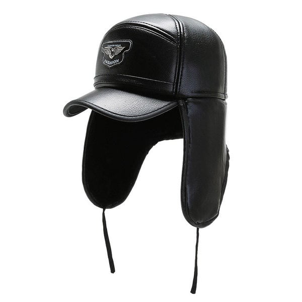 Férfi fűzős bőr sapka