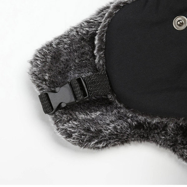 Ανδρικό χειμερινό καπέλο με γείσο