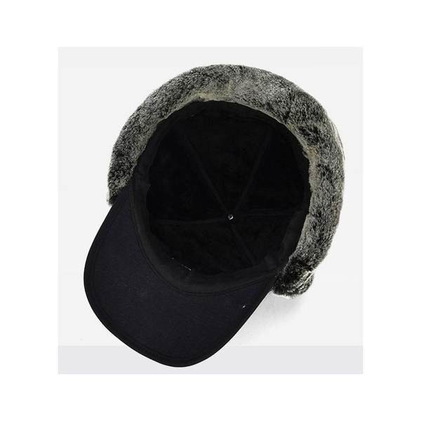 Vīriešu ziemas cepure - ar vizieri un uzrakstu