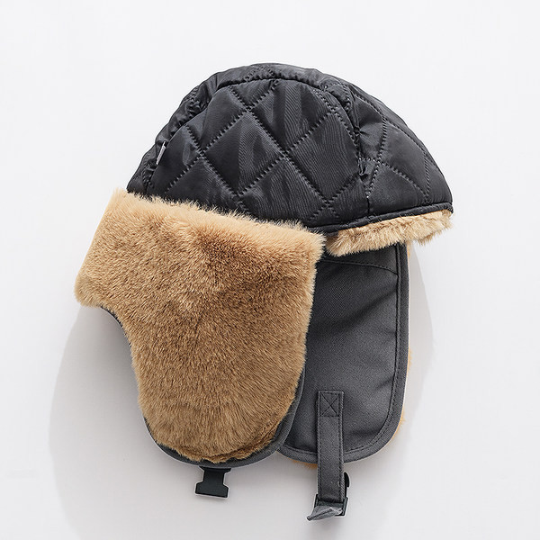 Ziemas vīriešu cepure ar oderi