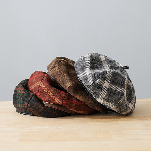 Vīriešu rūtainā cepure