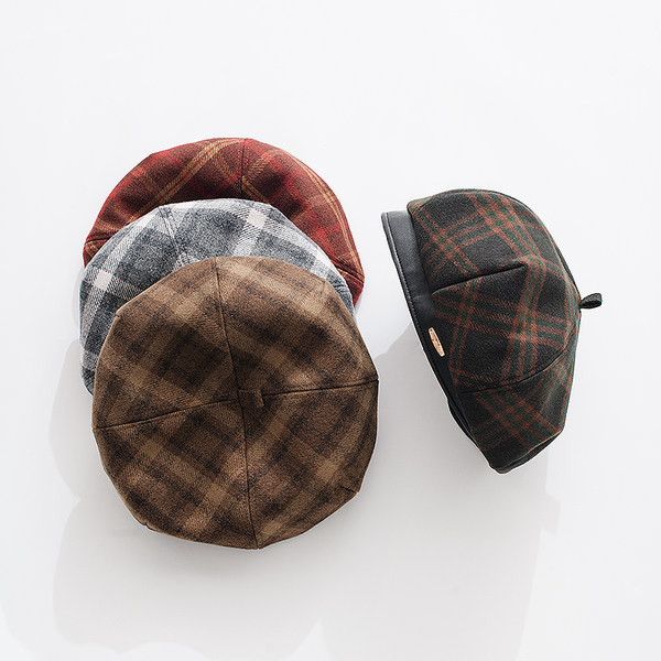 Vīriešu rūtainā cepure