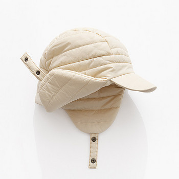 Ανδρικό χειμερινό καπέλο με γείσο και κουμπιά