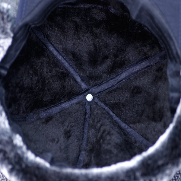 Muška zimska kapa sa šiltom i toplom postavom