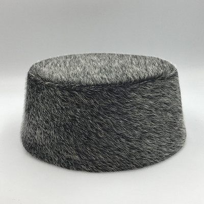 Ανδρικό βελούδινο καπέλο σε τρία χρώματα