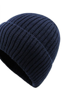 Vīriešu tīra cepure