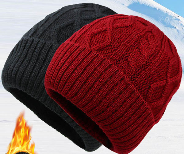 Ziemas vīriešu cepure ar oderi un apdruku