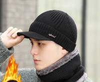 Χειμερινό ανδρικό καπέλο με κοντό γείσο