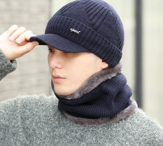 Χειμερινό ανδρικό καπέλο με κοντό γείσο