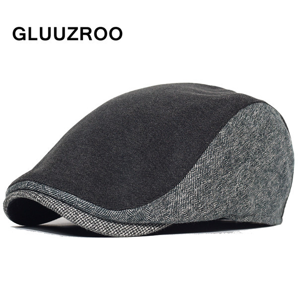 Vyriška kepuraitė tipo kepurė – trijų spalvų