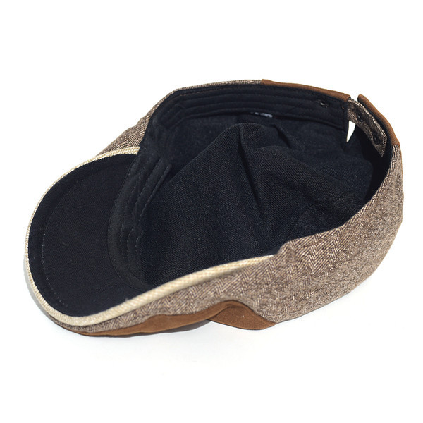 Vyriška kepuraitė tipo kepurė – trijų spalvų