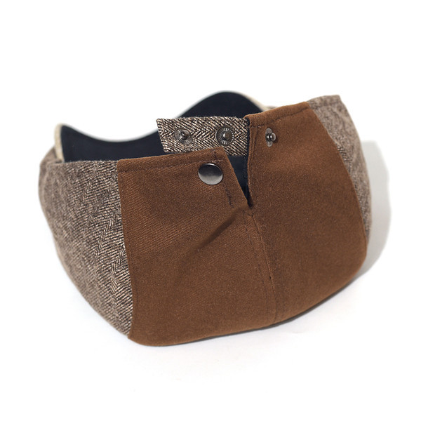 Vyriška kepuraitė tipo kepurė – trijų spalvų