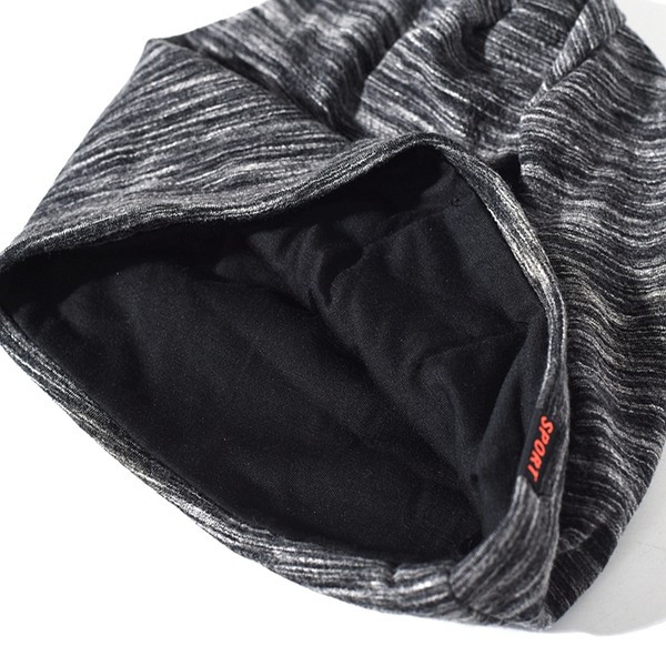 Ikdienas vīriešu burtu cepures