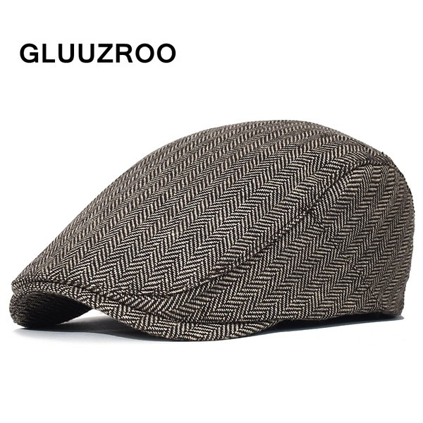 Kolmes värvitoonis meeste retromüts