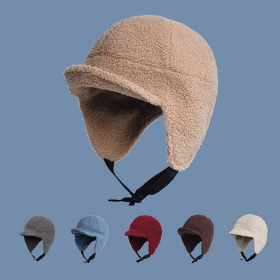 Мъжка зимна шапка тип ушанка с пластмасово закопчаване 