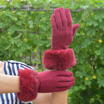 Γυναικεία γάντια με χνούδι και κορδέλα