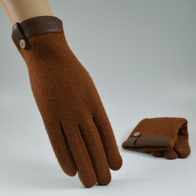 Μοντέρνα μονόχρωμα γυναικεία γάντια με κουμπί