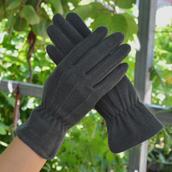 Čiste muške rukavice tamnih boja