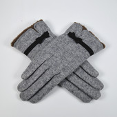 Sieviešu cimdi ar lentēm