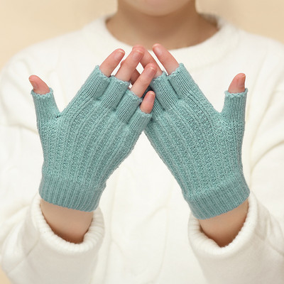 Ženske rukavice bez prstiju s printom