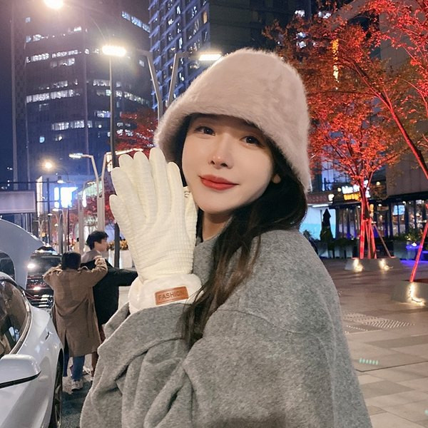 Ziemas cimdi ar dūnām - vairākas krāsas