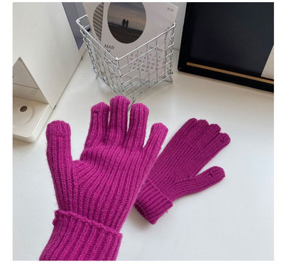 Vienkrāsaini sieviešu cimdi