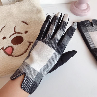 Mūsdienu sieviešu ziemas cimdi - vairākas krāsas