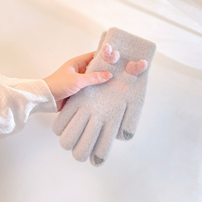 Sieviešu dūnu cimdi ar 3D elementu