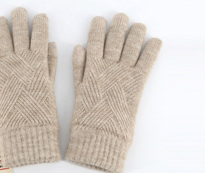 Sieviešu ziemas cimdi ar apdruku un oderi