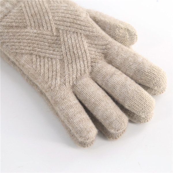 Sieviešu ziemas cimdi ar apdruku un oderi