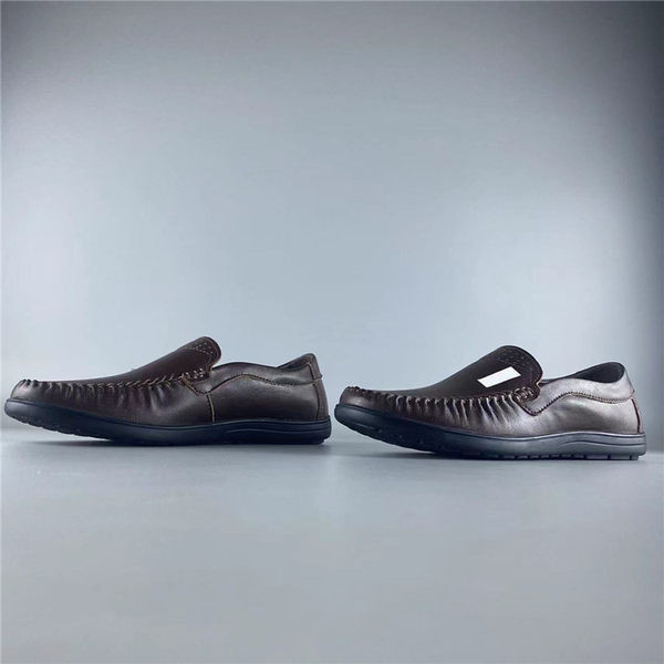 Vīriešu ādas mokasīni