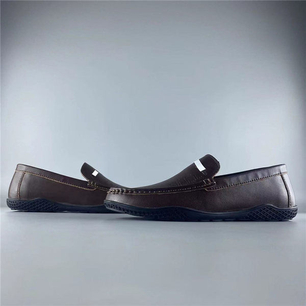Moderne muške mokasine od eko kože braon boje
