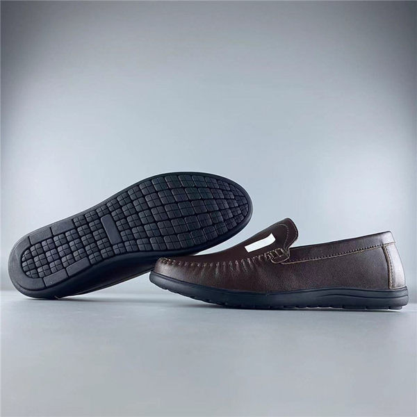 Ανδρικά μοκασίνια επίπεδη σόλα