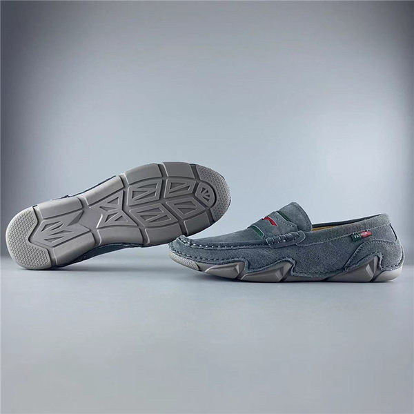 Vīriešu mokasīnu ikdienas modelis