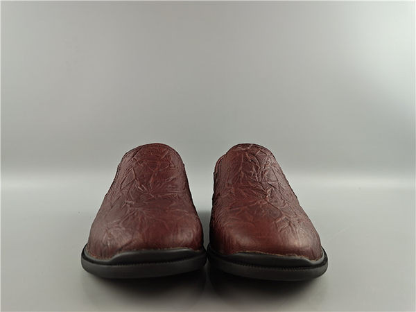 Κομψά ανδρικά μοκασίνια από οικολογικό δέρμα στρογγυλεμένο μοντέλο