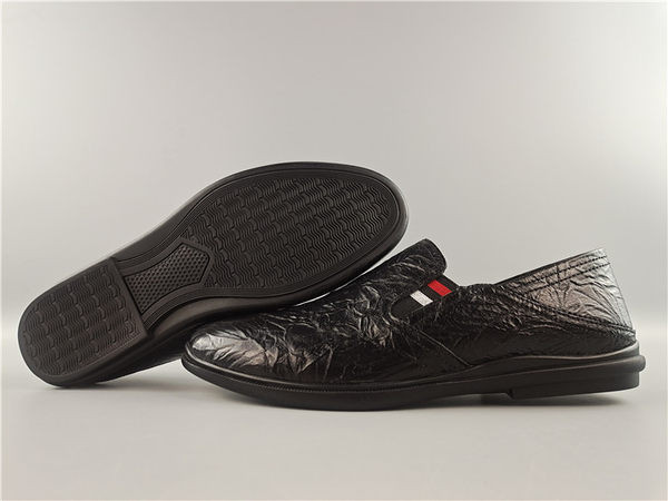 Plakanās zoles ādas klaipu jauns modelis vīriešiem