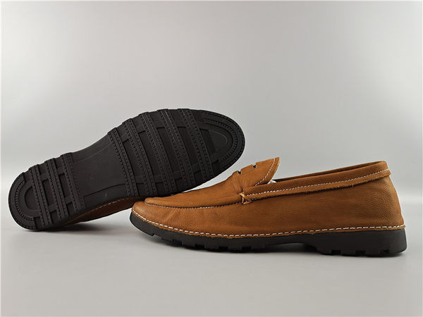 Jednobojne muške mokasine od eko kože