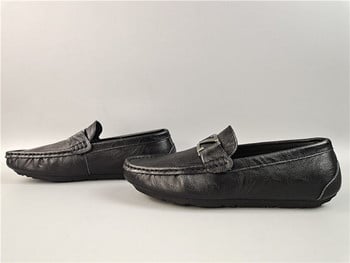 Ανδρικά μαύρα δερμάτινα loafers