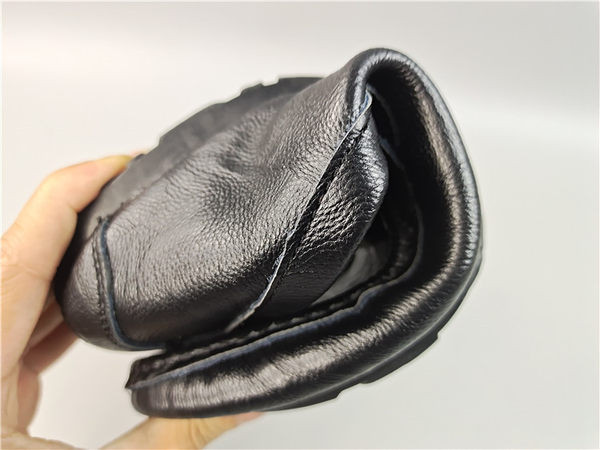 Vīriešu melni ādas kurpes