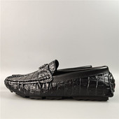 Μοντέρνα ανδρικά μοκασίνια με μεταλλική αγκράφα