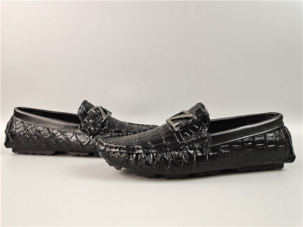 Μοντέρνα ανδρικά μοκασίνια με μεταλλική αγκράφα