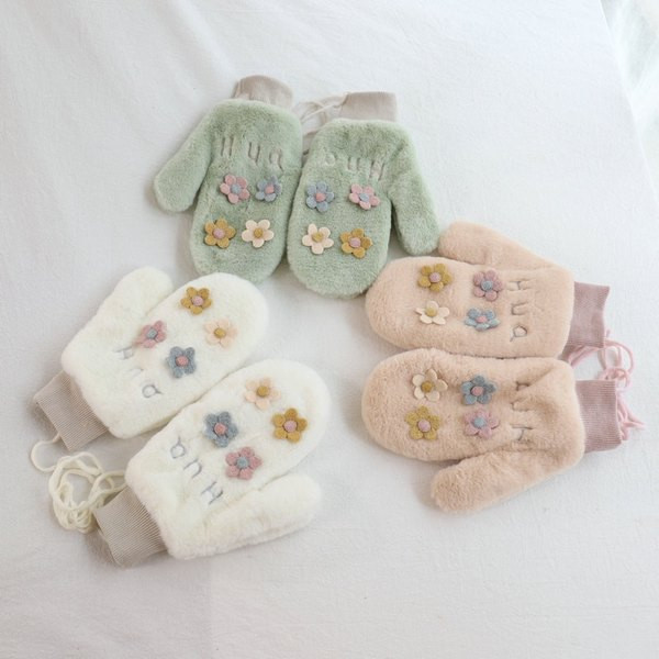 Sieviešu ikdienas apdrukāti cimdi