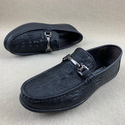 Férfi mokaszin - lapos talppal és fém elemmel