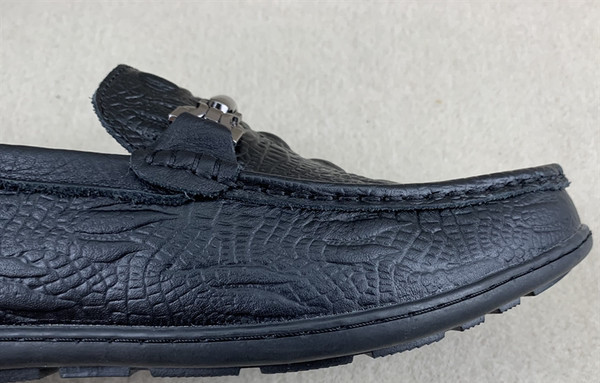 Férfi mokaszin - lapos talppal és fém elemmel