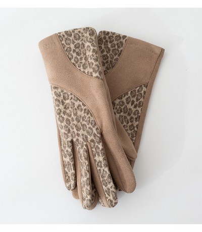 Modes sieviešu cimdi ar dzīvnieku rakstu