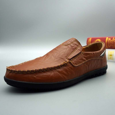 Vīriešu tīri klaipi ar plakanu zoli